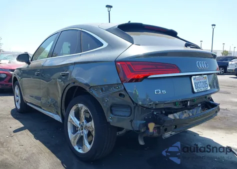 2021 Audi Q5 Sportback Premium 45 Tfsi Quattro S Tronic z USA, uszkodzony, nr VIN WA14AAFY7M2117418